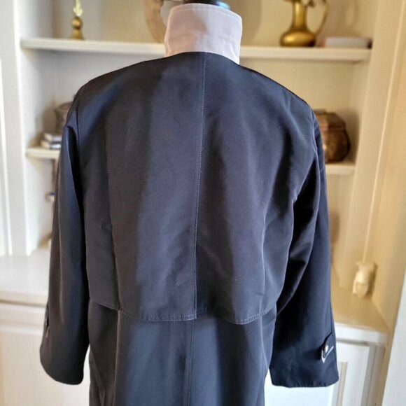 Vintage Regent Park Womens Long Black Coat With Unique Button Detail- SZ 10 - Picture 6 of 9
